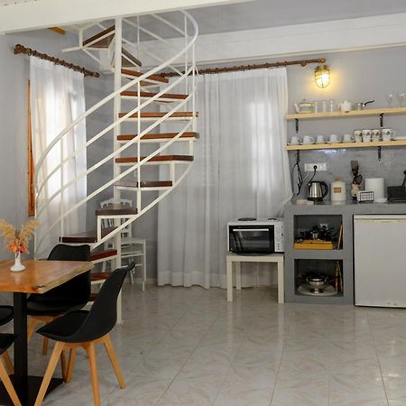 Albouro Seafront Apartments Κατελειός Εξωτερικό φωτογραφία