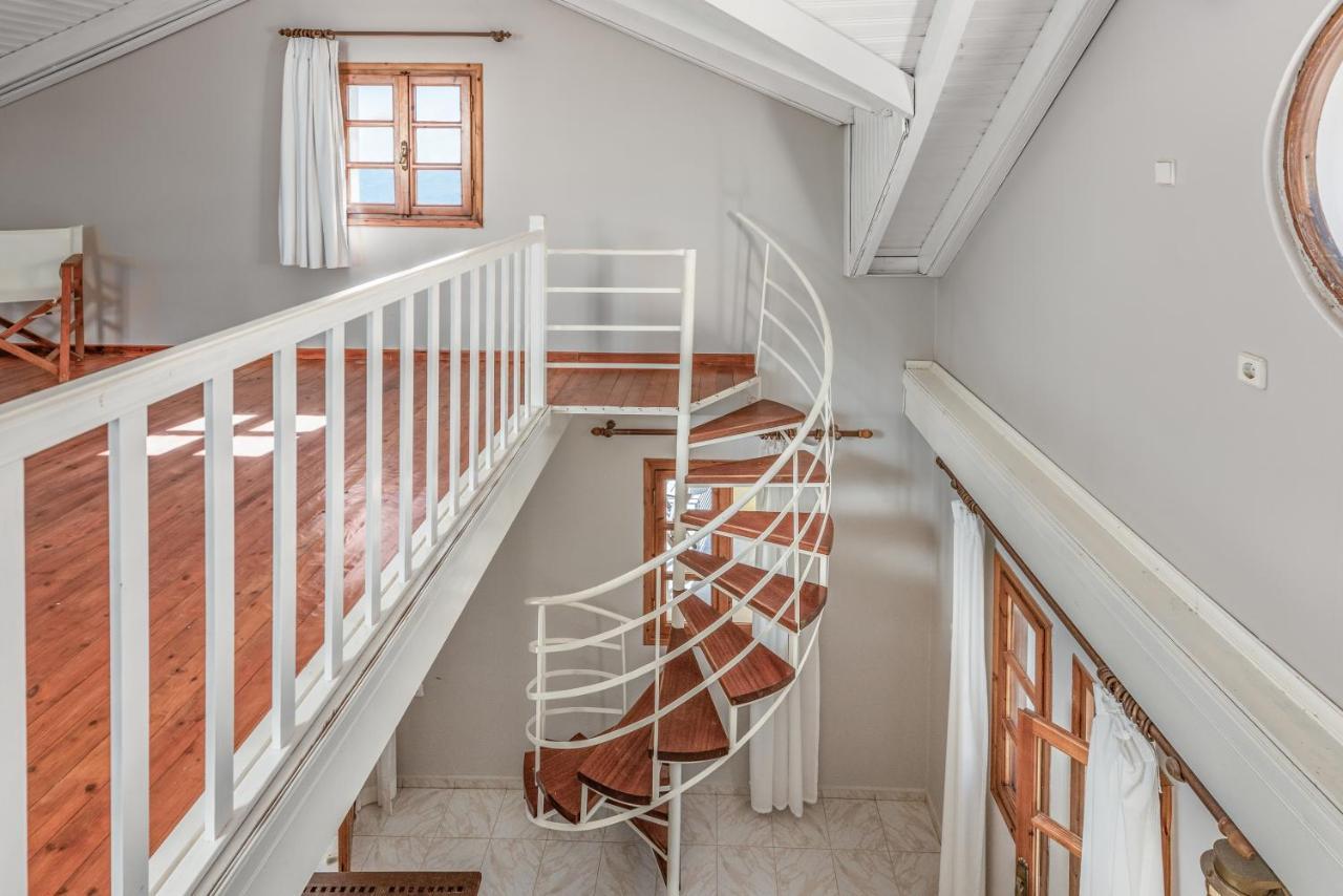 Albouro Seafront Apartments Κατελειός Εξωτερικό φωτογραφία