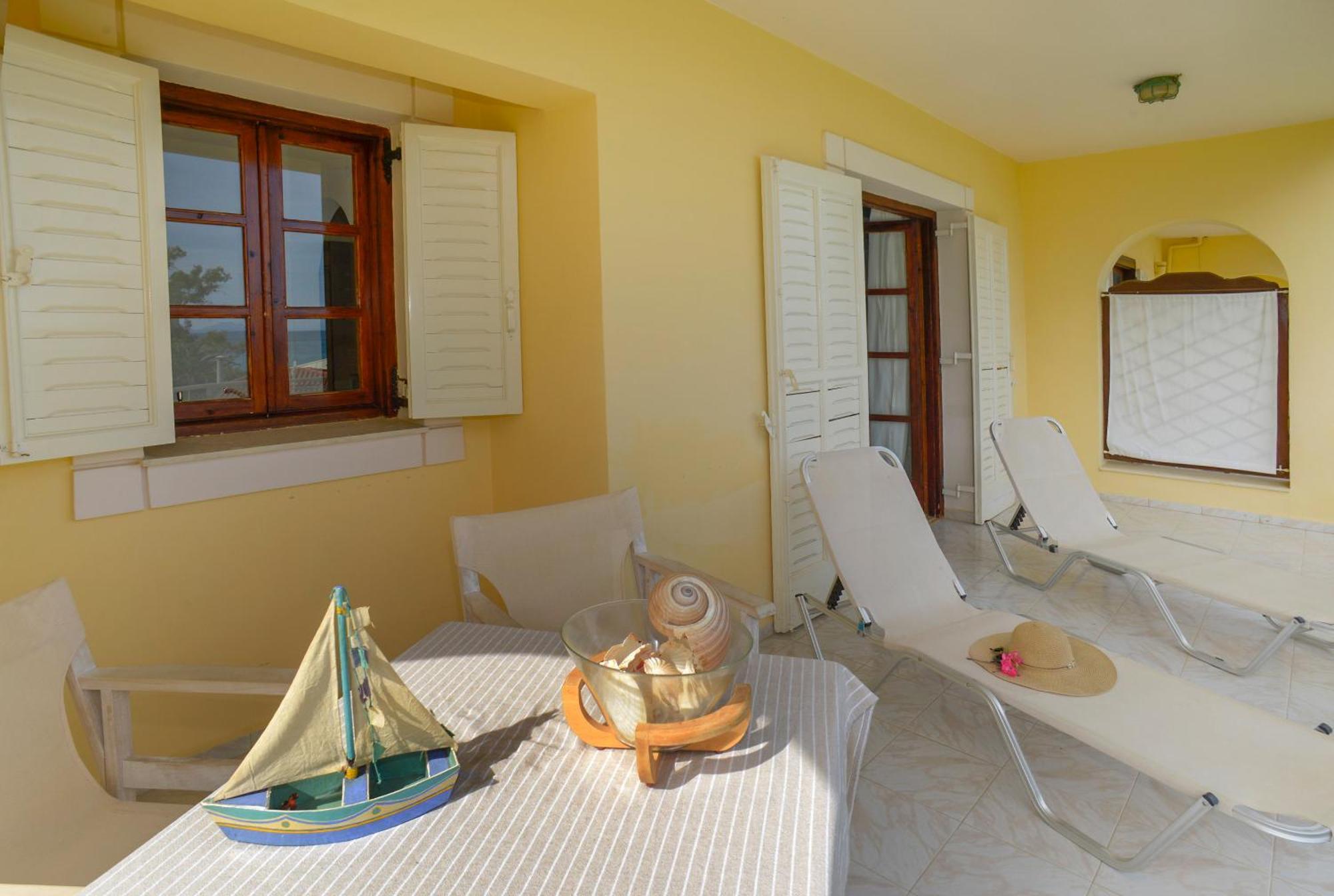 Albouro Seafront Apartments Κατελειός Εξωτερικό φωτογραφία