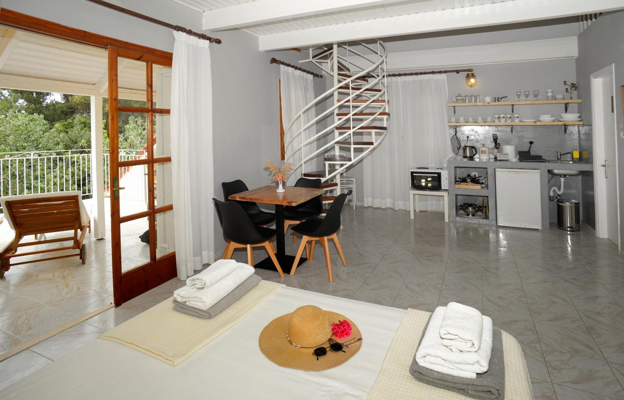 Albouro Seafront Apartments Κατελειός Εξωτερικό φωτογραφία