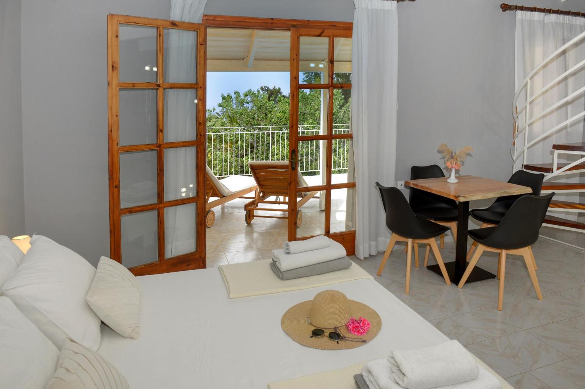 Albouro Seafront Apartments Κατελειός Εξωτερικό φωτογραφία